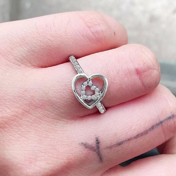 New 925 Silver Lovely Double Hearts Diamond Ring - Picture 2 of 6